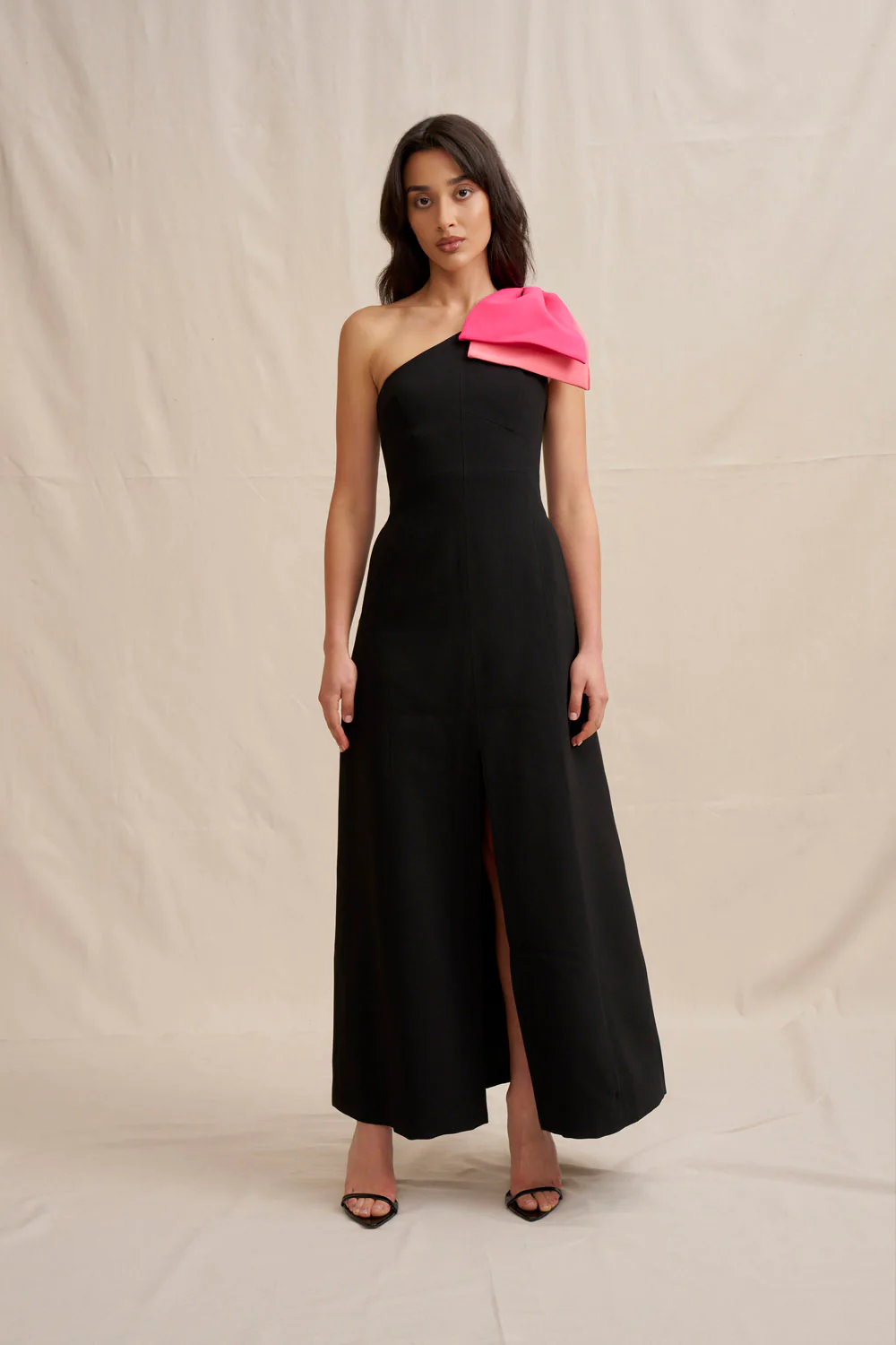 Black Tie Bow Gown - Black - Image 4