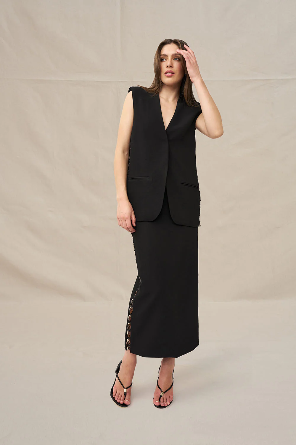 Chain Trim Longline Vest - Black - Image 3