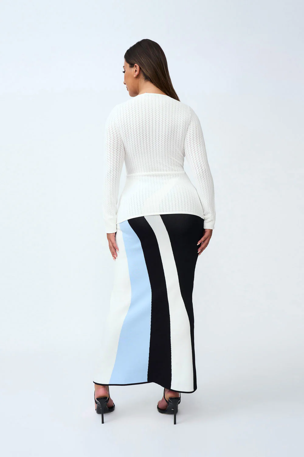 Kira Curve Knit Skirt | Final Sale - Black Blue Ivory - Image 6