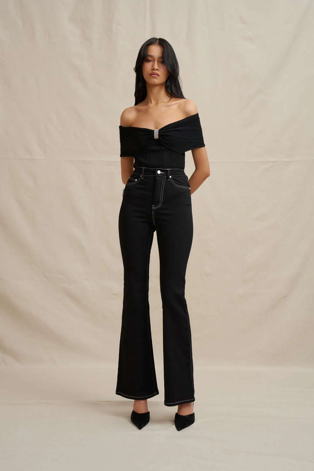 Luelle Off Shoulder Knit Top - Black