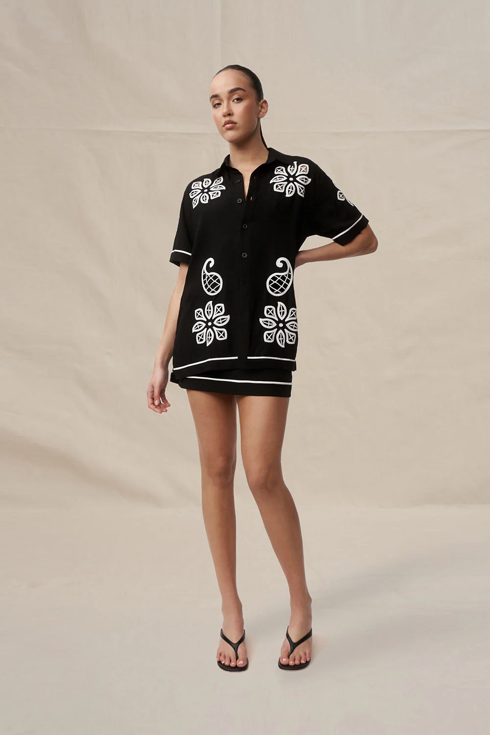 Monochrome Piped Trim Mini Skirt - Ivory Black