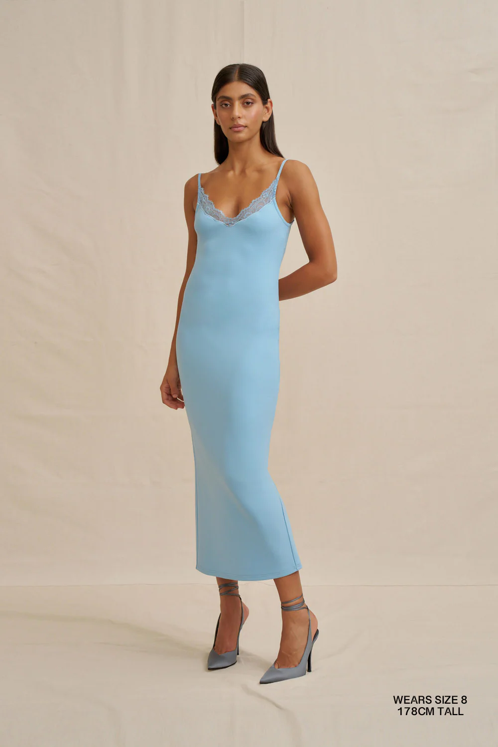 Noa Lace Dress - Image 3