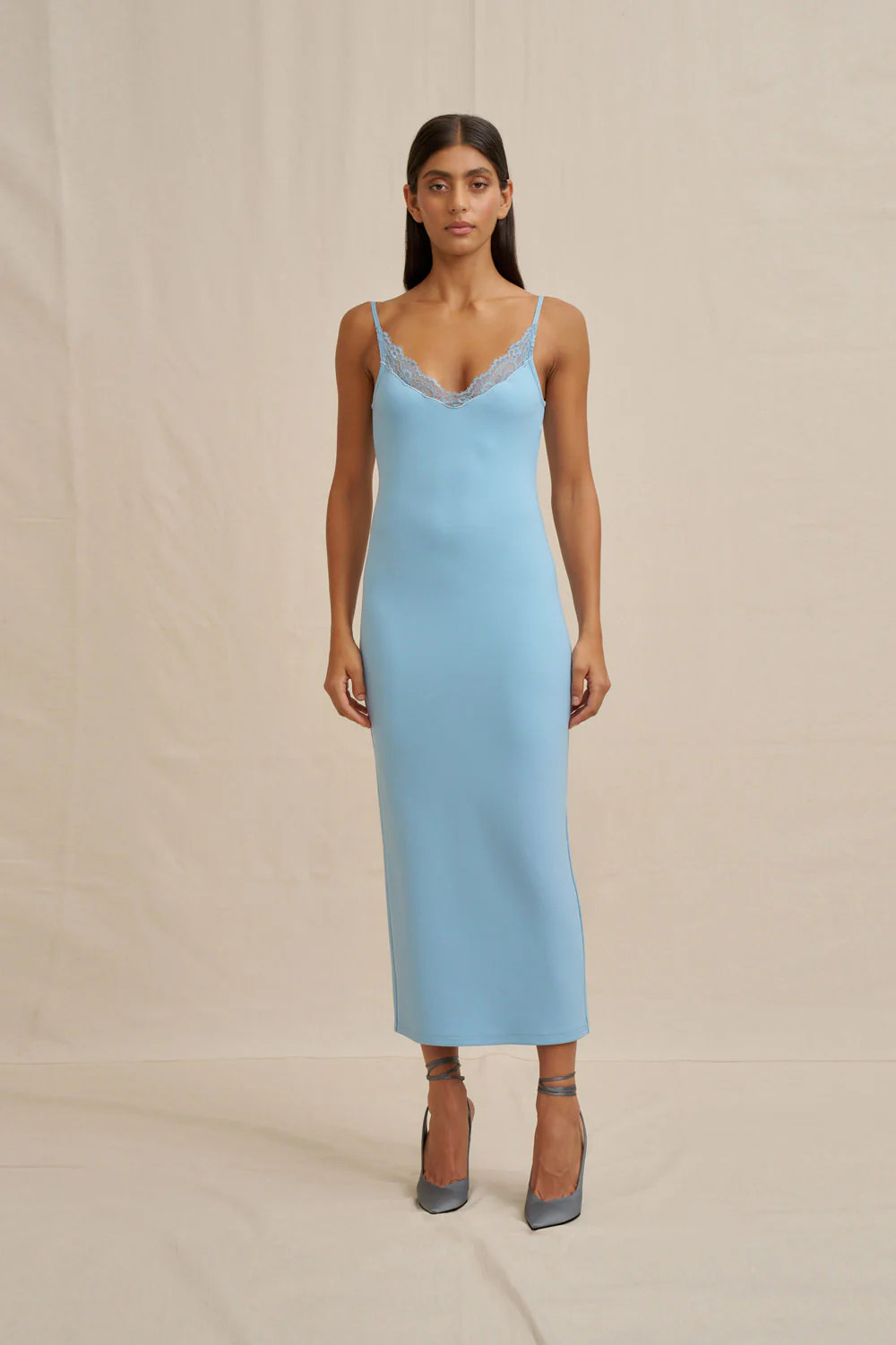 Noa Lace Dress - Image 5