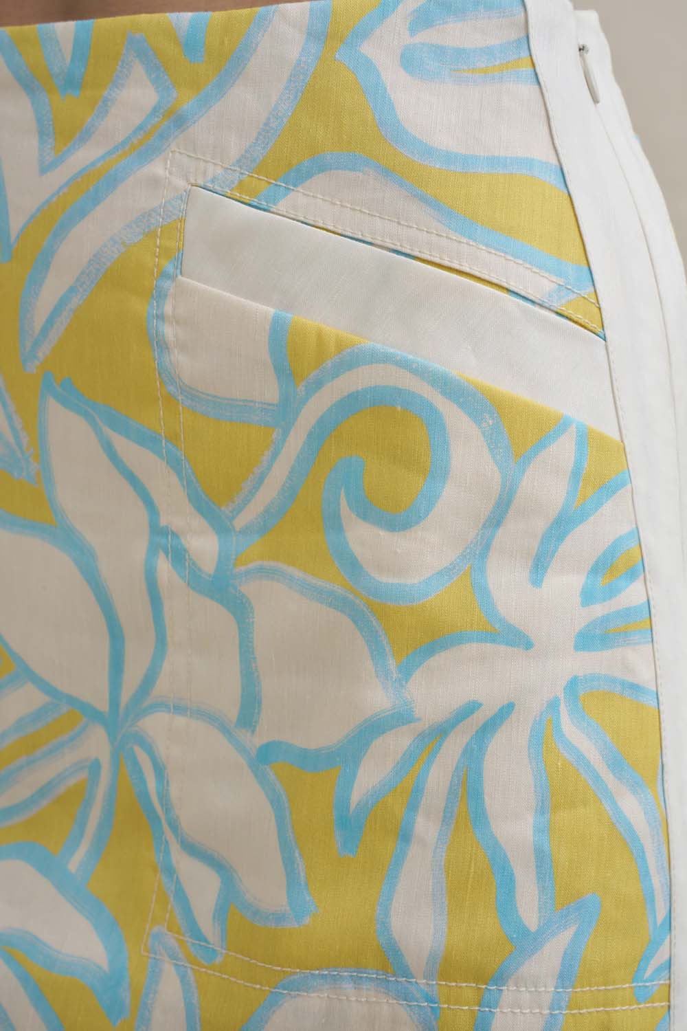 Painted Palm Contrast Mini Skirt - Yellow Blue Ivory - Image 4