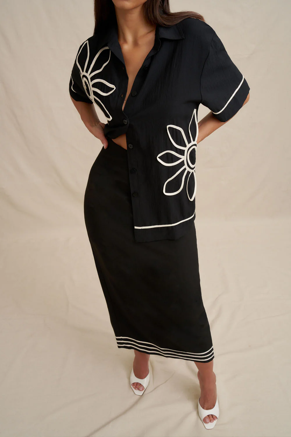 Sun Flower Bind Shirt - Image 10