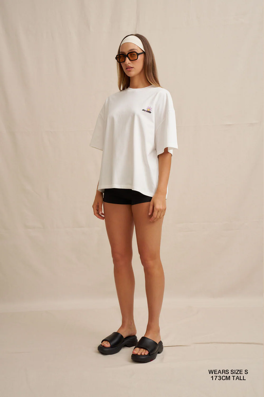 Unisex Daisy Compact Tee - Image 10