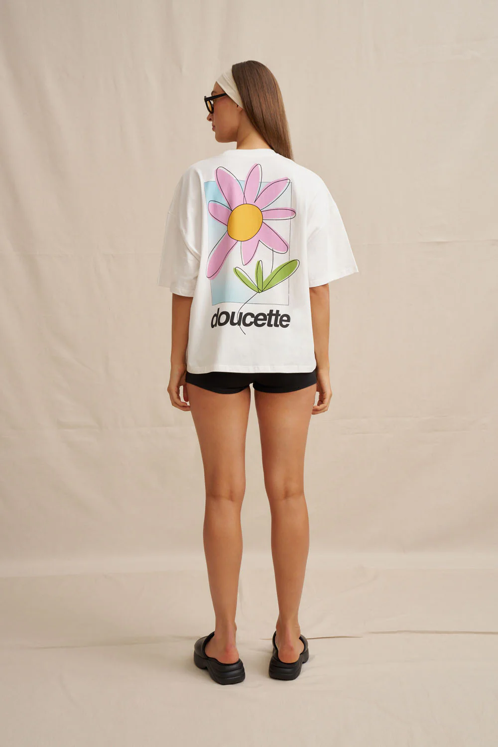 Unisex Daisy Compact Tee - Image 4